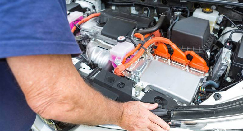 5 ایراد شایع خودروهای هیبرید؛ مشکلات خودروهای هیبرید 2 مشکلات باتری خودروهای هیبرید