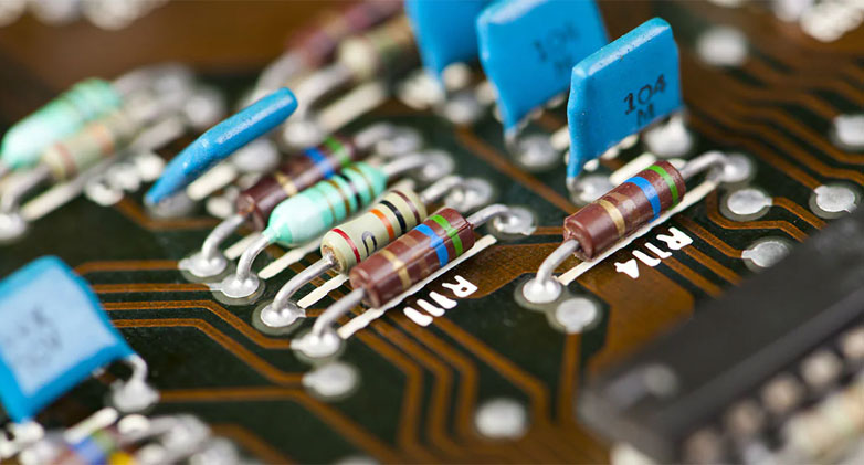 مقاومت الکتریکی چیست؟انواع مقاومت ها کدامند؟ 4 مقاومت Plated Through Hole